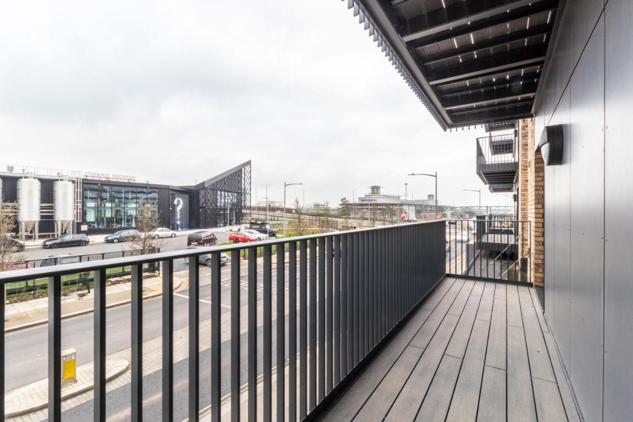 Seven Living Ashford - Modern And Spacious Apartments Kültér fotó