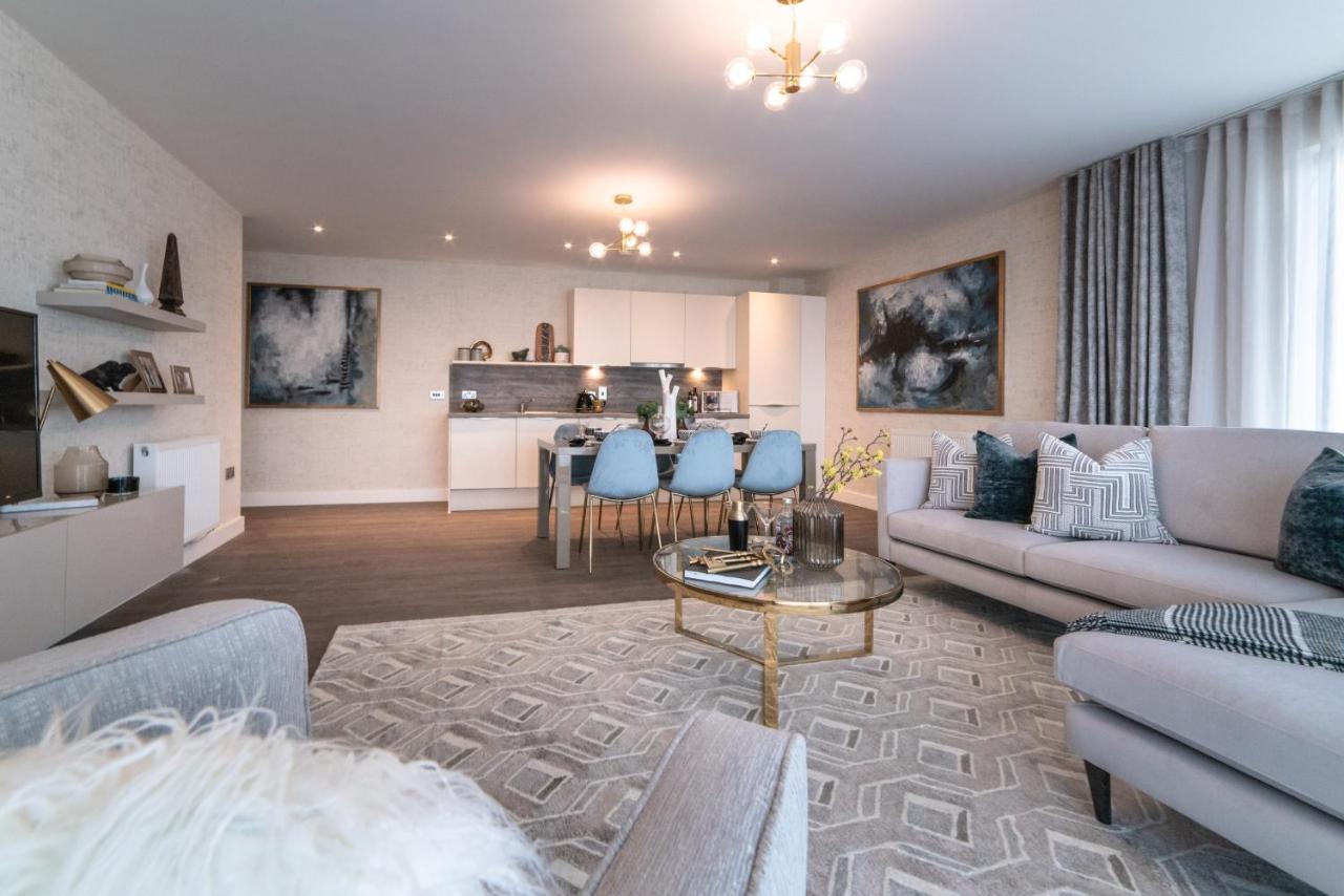 Seven Living Ashford - Modern And Spacious Apartments Kültér fotó